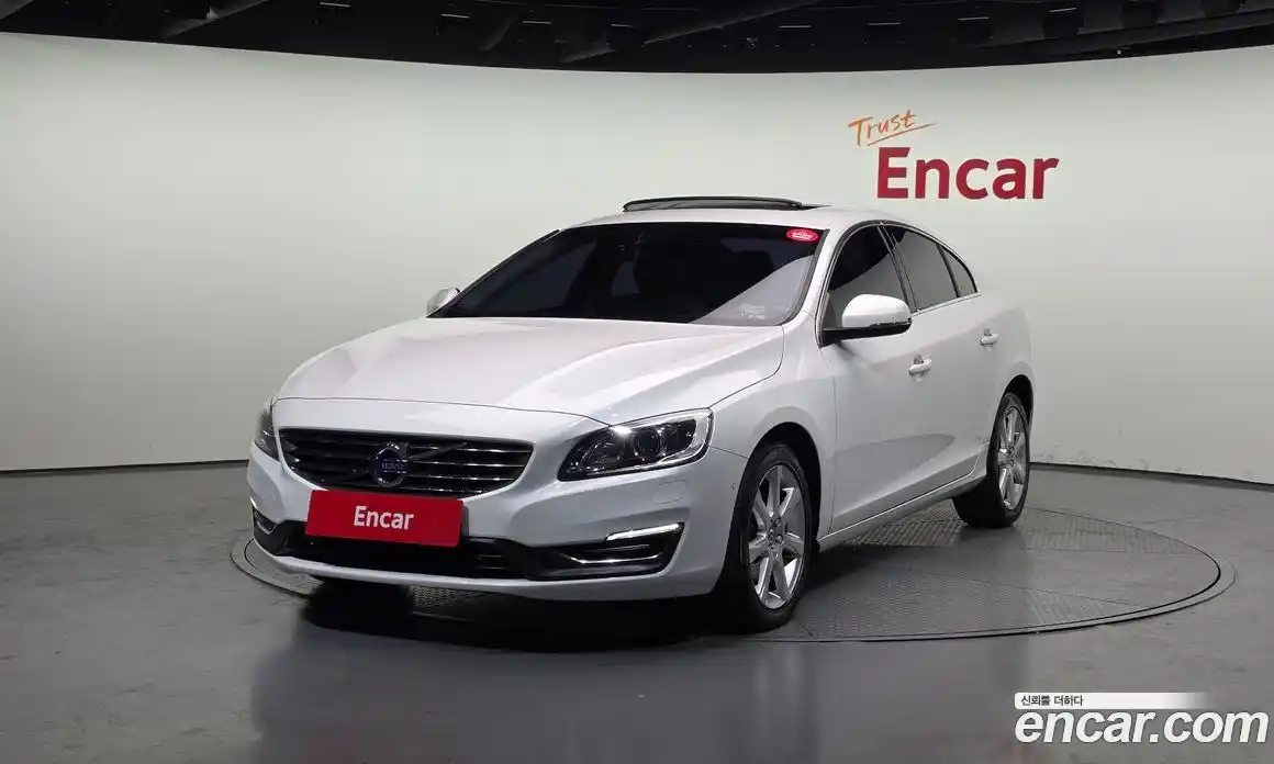 Volvo S60 2017 2.0 Автомат в Москве № 344284, фото 6