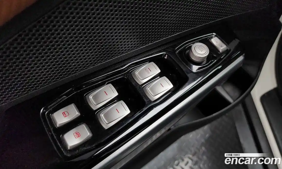 SsangYong TIBOLI 2019 1.6 Автомат в Москве № 35283, фото 7