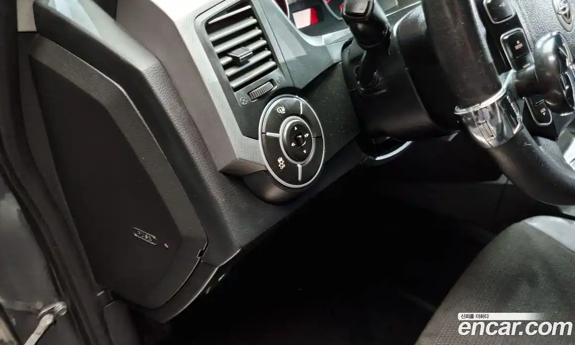 SsangYong Korando 2014 2.0 Автомат в Москве № 36455, фото 15