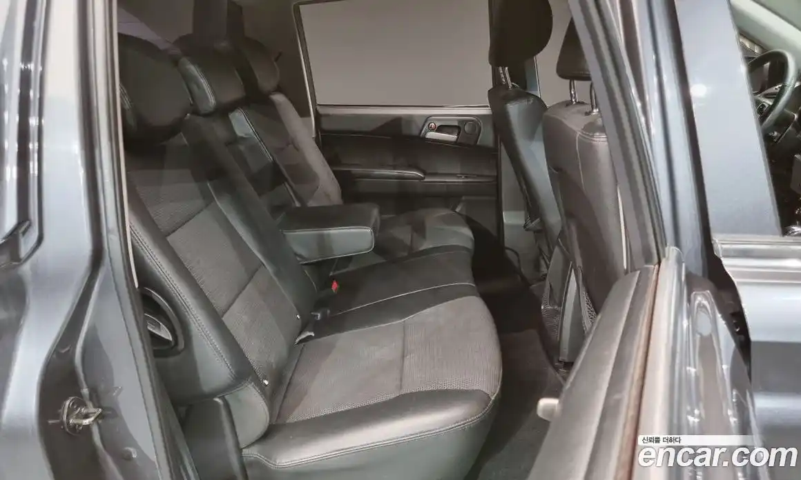 SsangYong Korando 2014 2.0 Автомат в Москве № 36455, фото 19