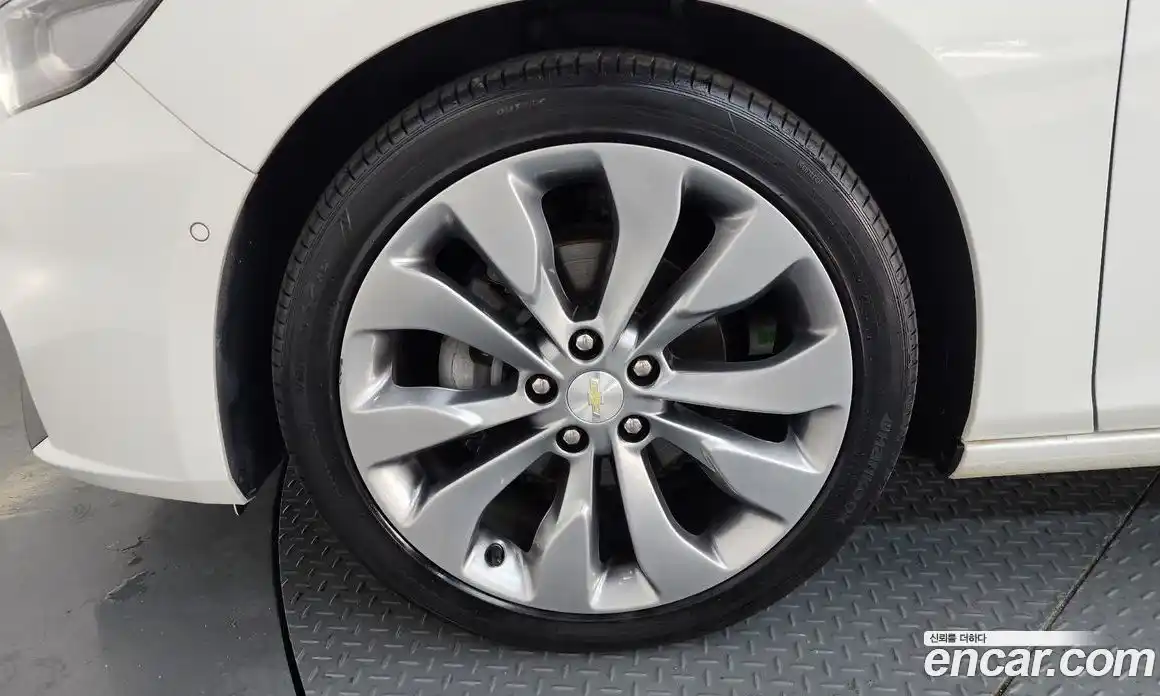 Chevrolet Malibu 2017 2.0 Автомат в Москве № 38695, фото 6