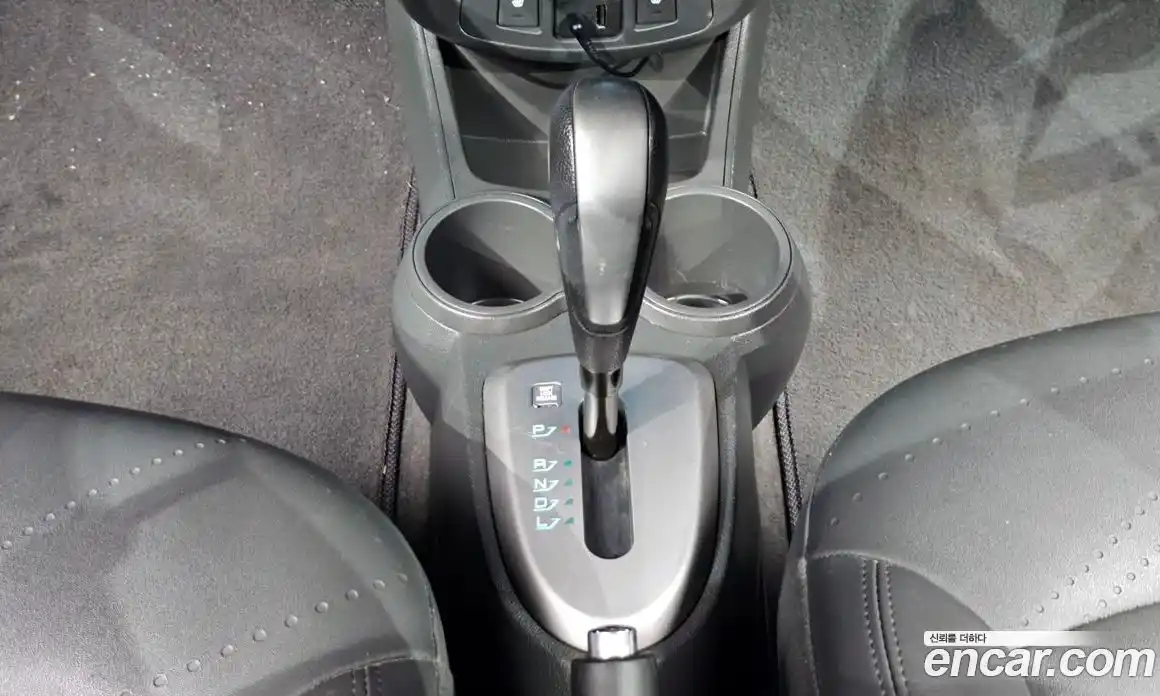 Chevrolet Spark 2015 1.0 Автомат в Москве № 40116, фото 10