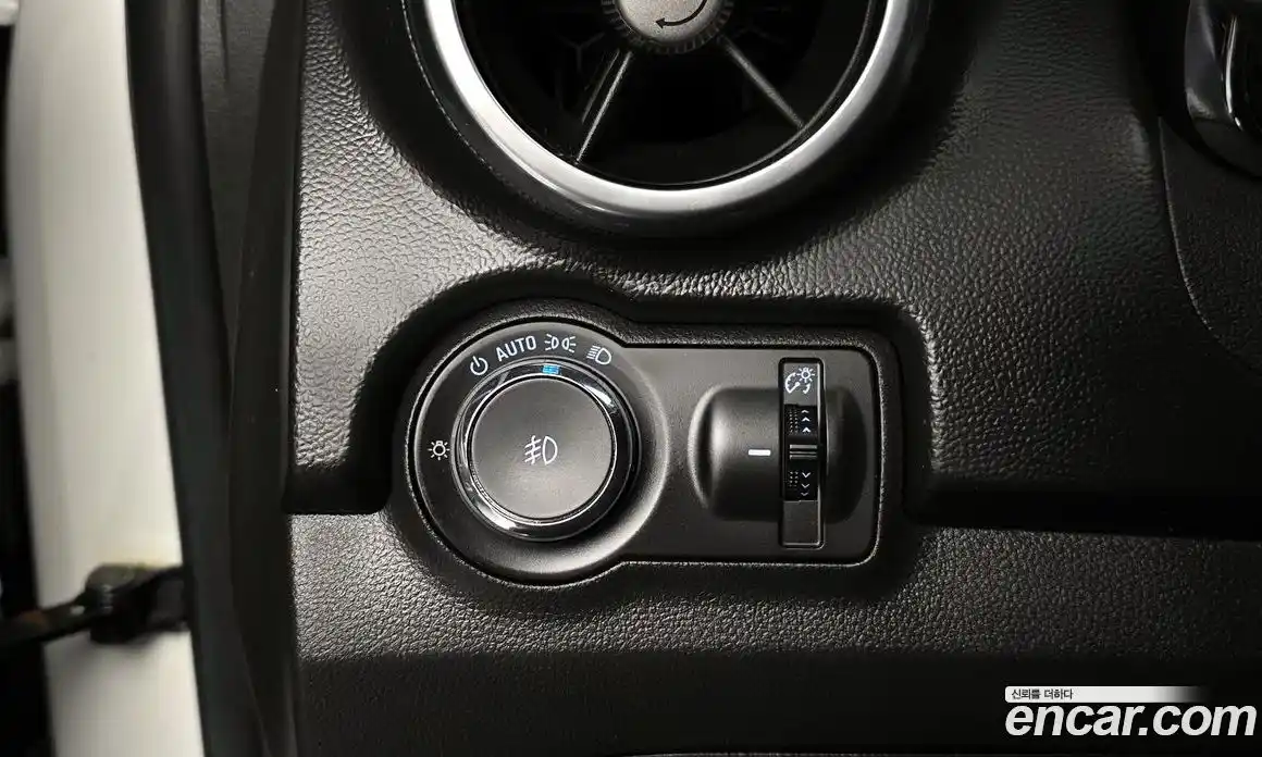 Chevrolet Trax 2016 1.6 Автомат в Москве № 40877, фото 7