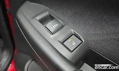 Chevrolet TrailBlazer 2021 1.3 Автомат в Москве № 41258, миниатюра 3