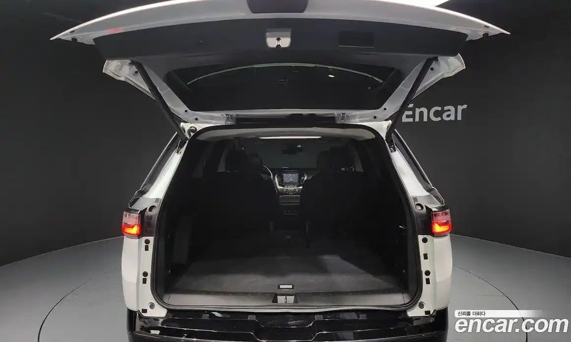 Chevrolet Traverse 2021 3.6 Автомат в Москве № 42038, фото 13