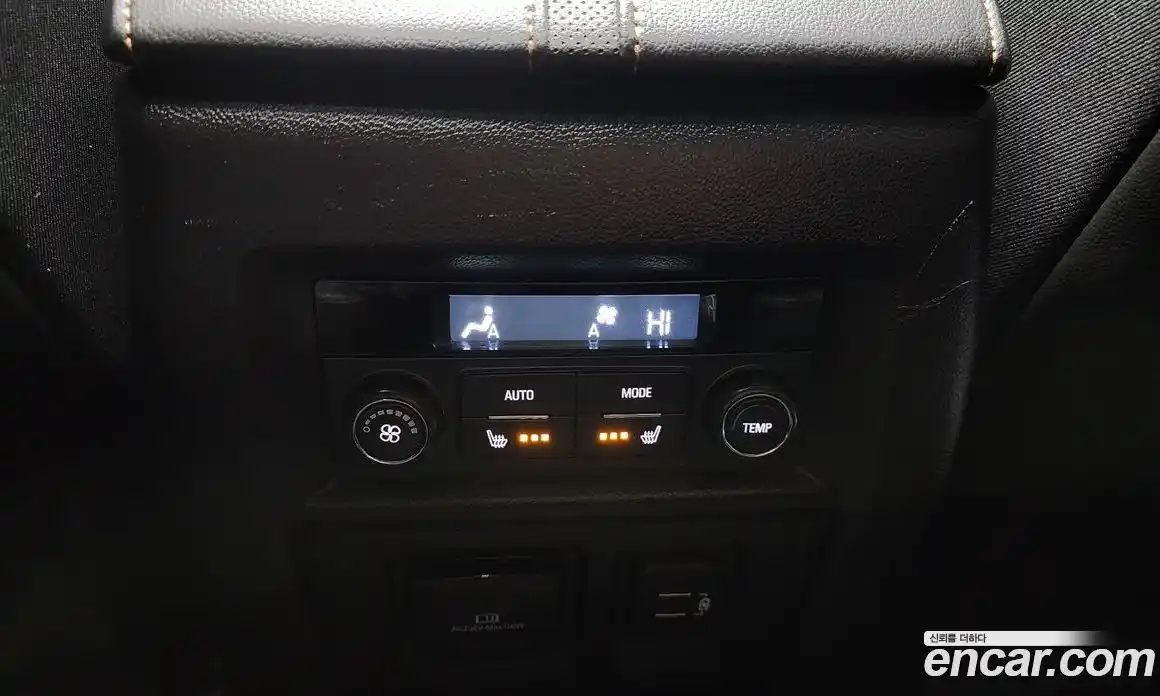 Chevrolet Traverse 2021 3.6 Автомат в Москве № 42038, фото 9