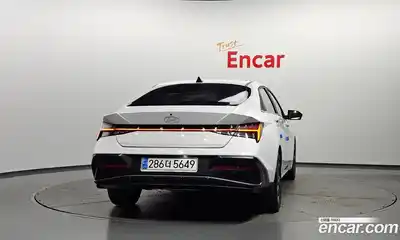 Hyundai Avante 2024 1.6 Автомат в Москве № 43219, миниатюра 9