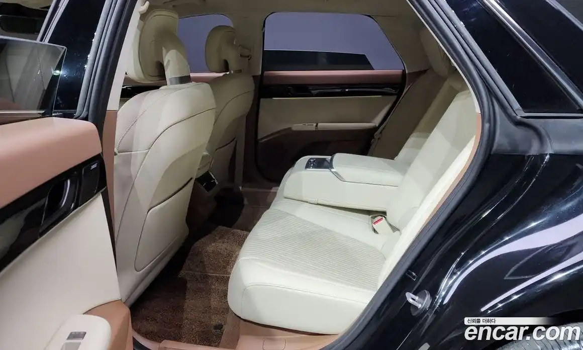 Hyundai Grandeur 2023 2.5 Автомат в Москве № 50161, фото 17