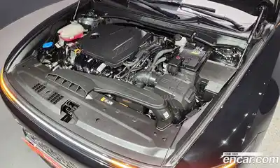 Hyundai Grandeur 2023 2.5 Автомат в Москве № 50161, миниатюра 4