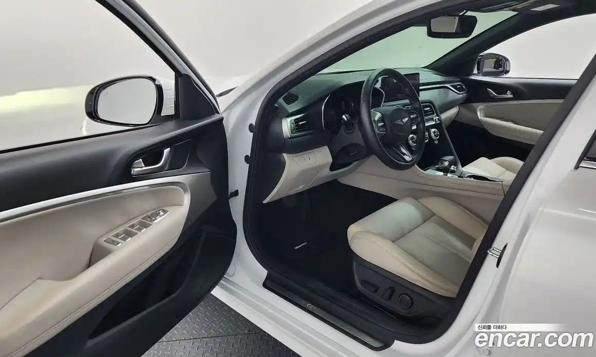 Genesis G70 2022 2.0 Автомат в Москве № 56636, фото 16