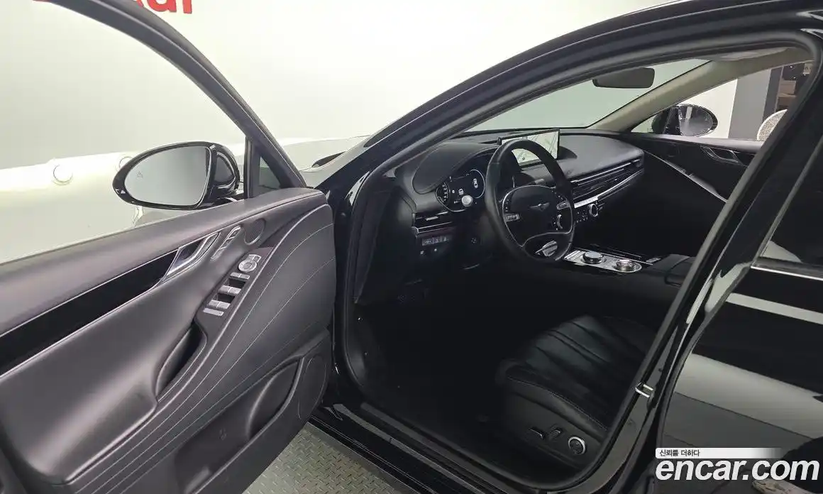 Genesis G80 2023 2.5 Автомат в Москве № 57341, фото 12