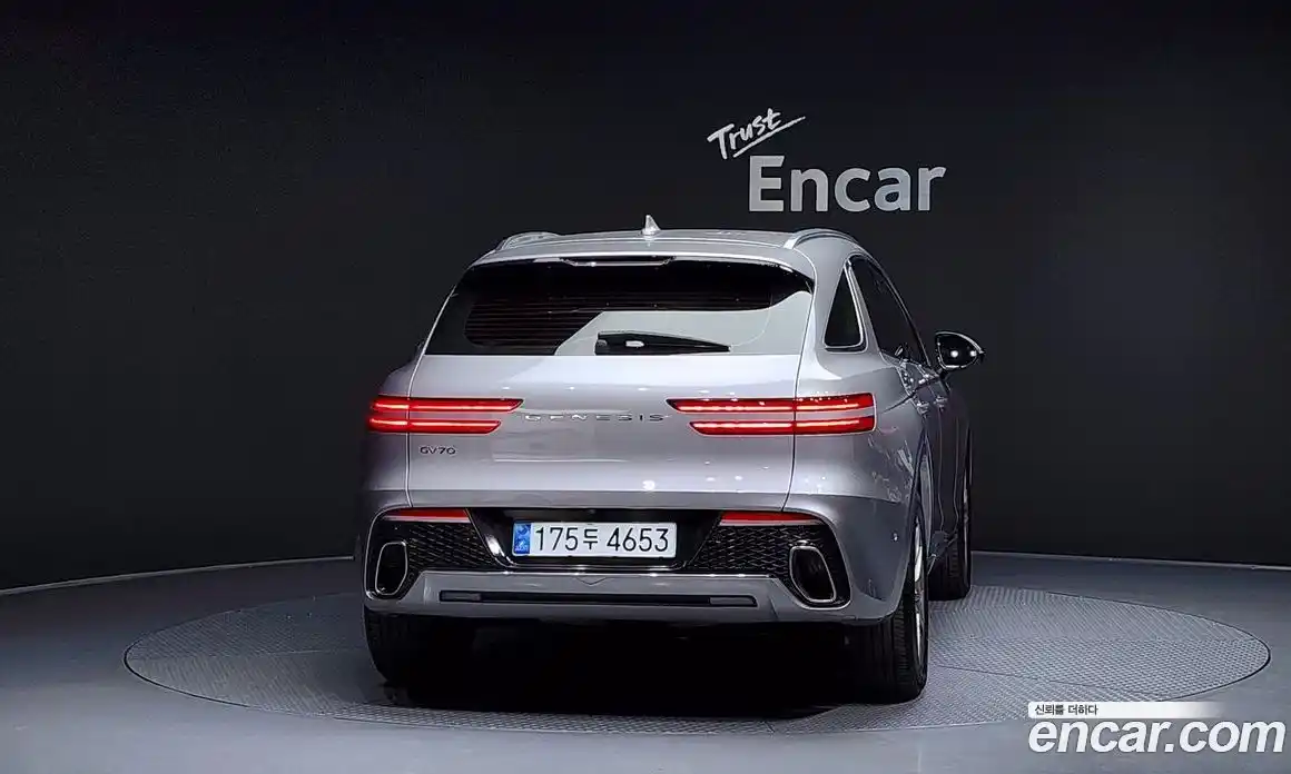 Genesis GV70 2023 2.5 Автомат в Москве № 57539, фото 17