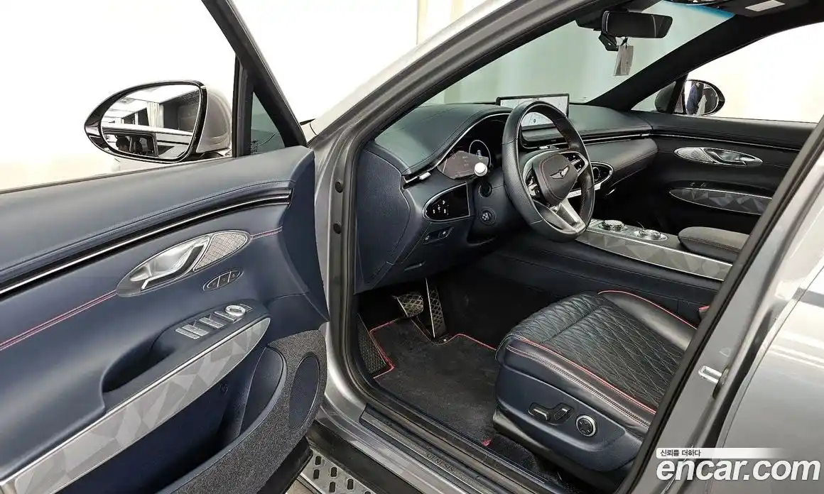 Genesis GV70 2022 2.2 Автомат в Москве № 57728, фото 13