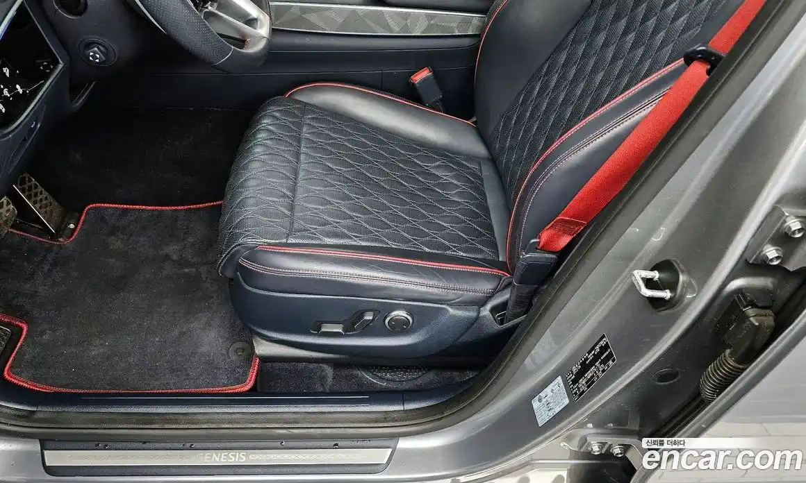 Genesis GV70 2022 2.2 Автомат в Москве № 57728, фото 17