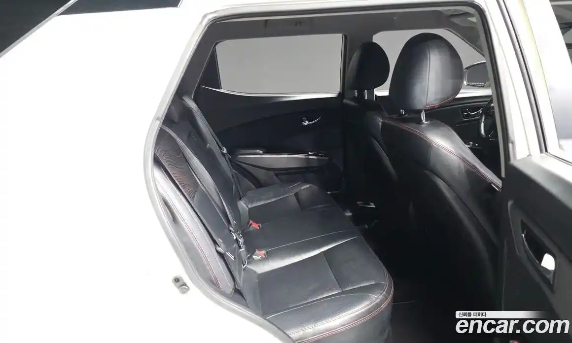 SsangYong TIBOLI 2016 1.6 Автомат в Москве № 60971, фото 4