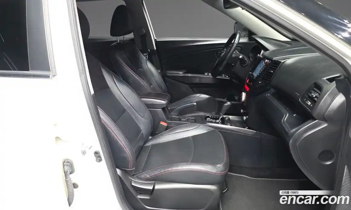 SsangYong TIBOLI 2016 1.6 Автомат в Москве № 60971, фото 7