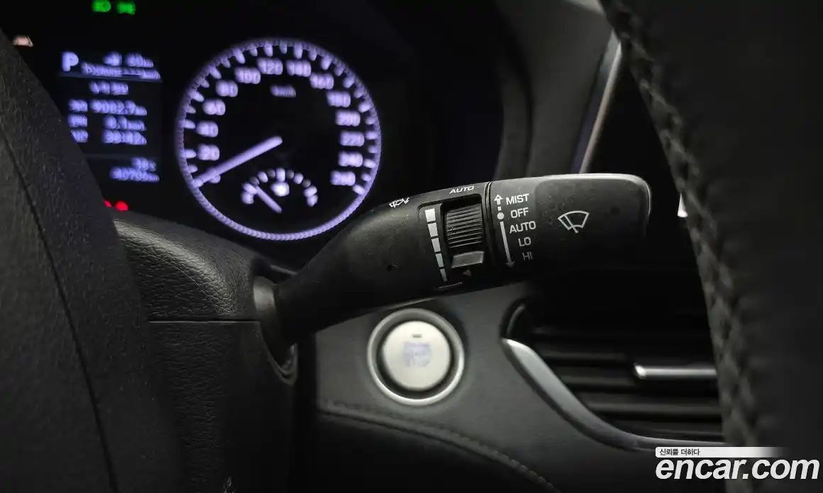 Hyundai Grandeur 2019 2.4 Автомат в Москве № 6347, фото 16