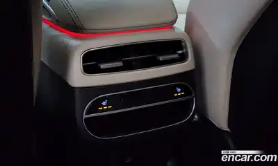 Genesis GV70 2021 2.5 Автомат в Москве № 82395, миниатюра 2