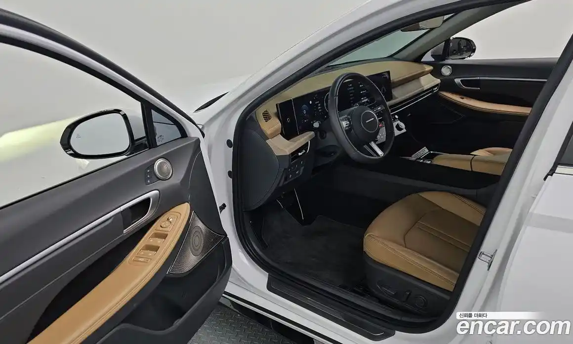 Hyundai Sonata 2024 1.6 Автомат в Москве № 87190, фото 18