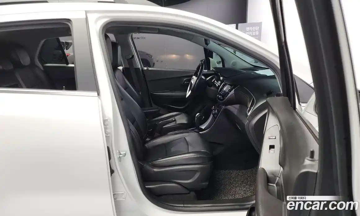 Chevrolet Trax 2019 1.4 Автомат в Москве № 92362, фото 15