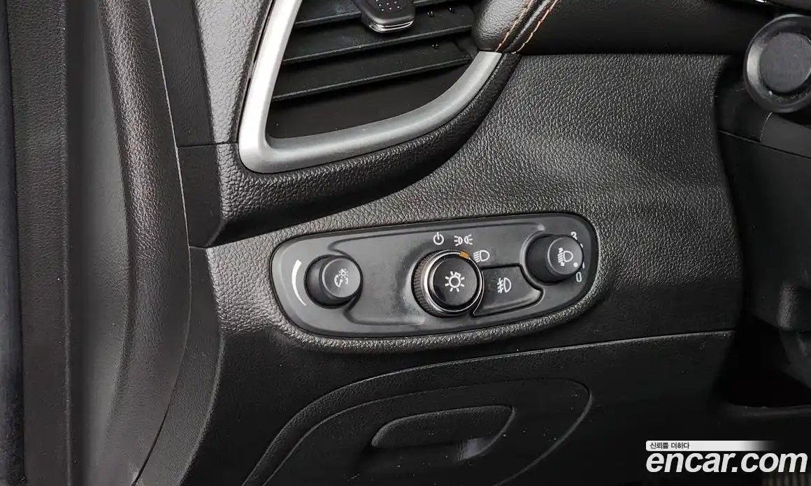 Chevrolet Trax 2019 1.4 Автомат в Москве № 92362, фото 16