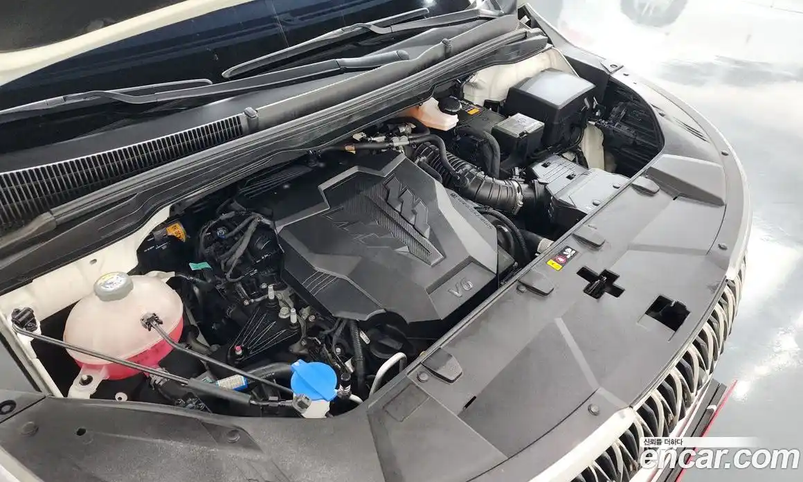 Kia Canival 2023 3.5 Автомат в Москве № 96704, фото 18