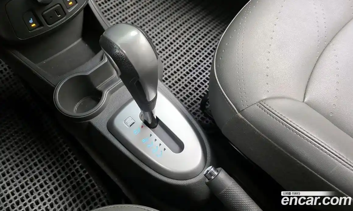 Chevrolet Spark 2014 1.0 Автомат в Москве № 103654, фото 12