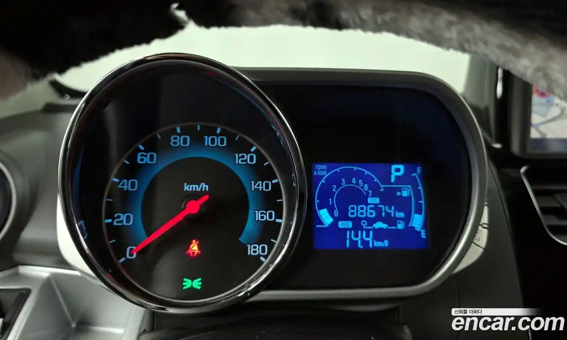 Chevrolet Spark 2014 1.0 Автомат в Москве № 103654, фото 20