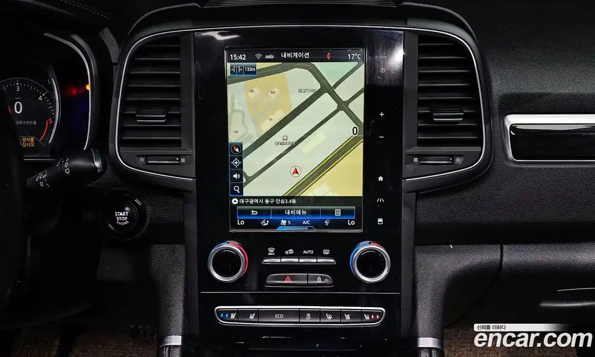 Renault QM6 2017 2.0 Автомат в Москве № 106370, фото 3