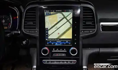 Renault QM6 2017 2.0 Автомат в Москве № 106370, миниатюра 3