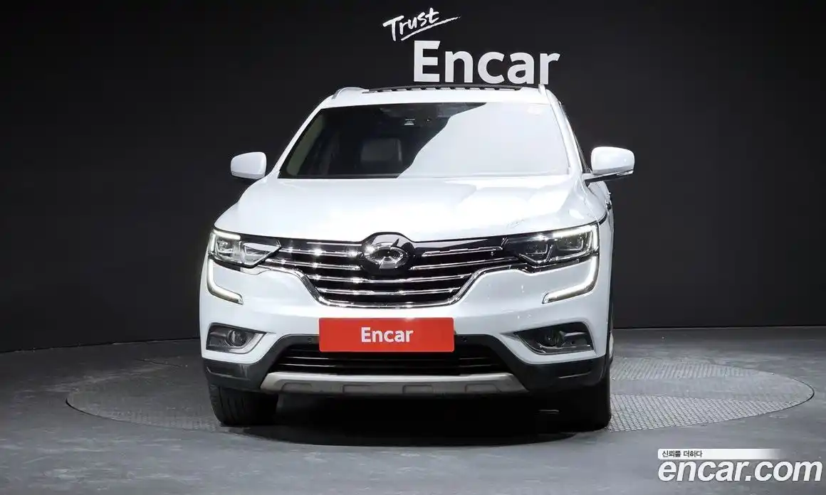 Renault QM6 2017 2.0 Автомат в Москве № 106370, фото 6