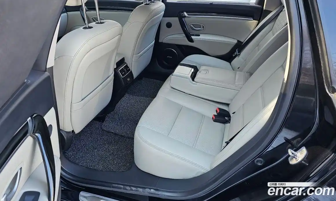 Renault SM7 2017 3.5 Автомат в Москве № 106400, фото 17