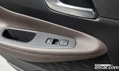 Hyundai Santa Fe 2022 1.6 Автомат в Москве № 107824, миниатюра 4