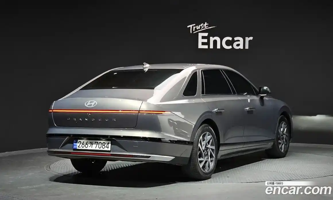 Hyundai Grandeur 2025 2.5 Автомат в Москве № 107979, фото 17