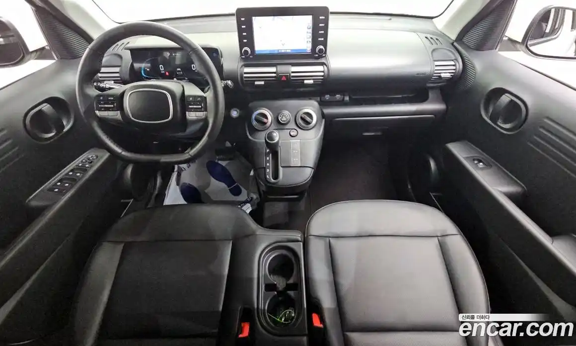 Hyundai Casper 2024 1.0 Автомат в Москве № 108301, фото 18