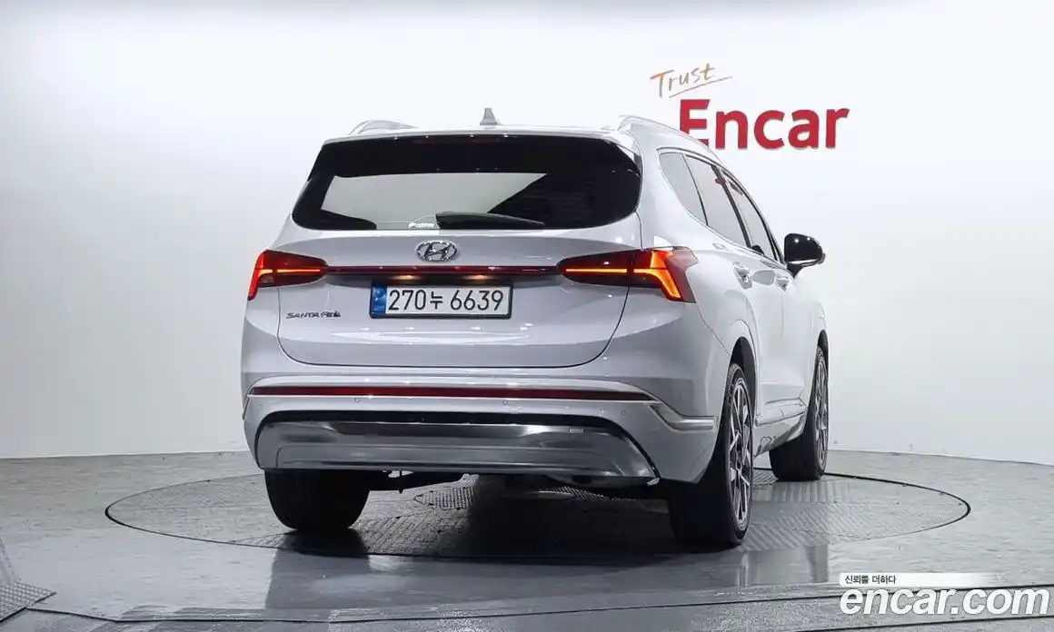 Hyundai Santa Fe 2022 2.5 Автомат в Москве № 109067, фото 13