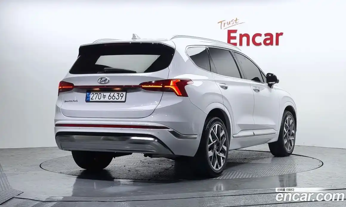 Hyundai Santa Fe 2022 2.5 Автомат в Москве № 109067, фото 14