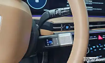 Hyundai Santa Fe 2024 1.6 Автомат в Москве № 109306, миниатюра 11