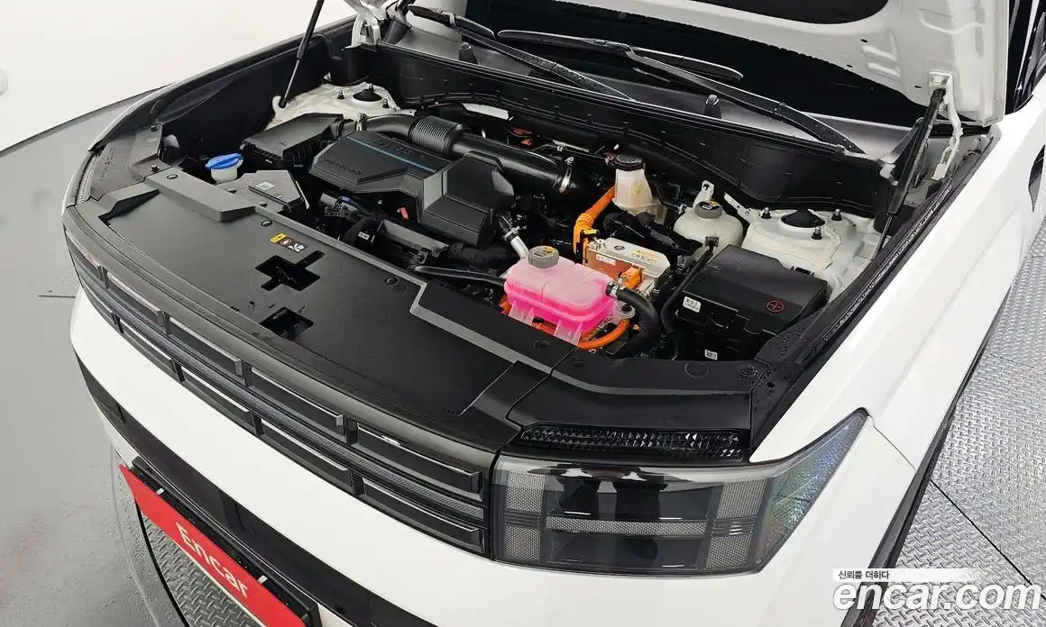 Hyundai Santa Fe 2024 1.6 Автомат в Москве № 109306, фото 5