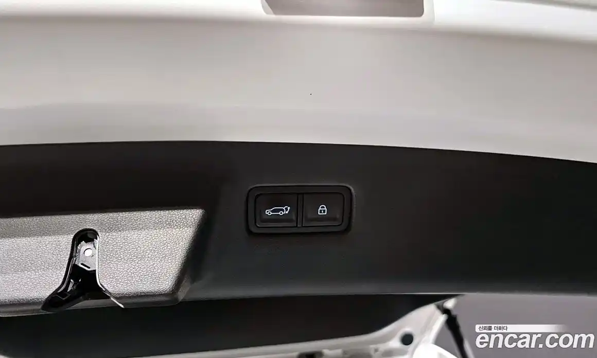 Hyundai Santa Fe 2024 2.5 Автомат в Москве № 109932, фото 15