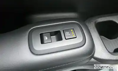 Hyundai Santa Fe 2024 1.6 Автомат в Москве № 110195, миниатюра 8