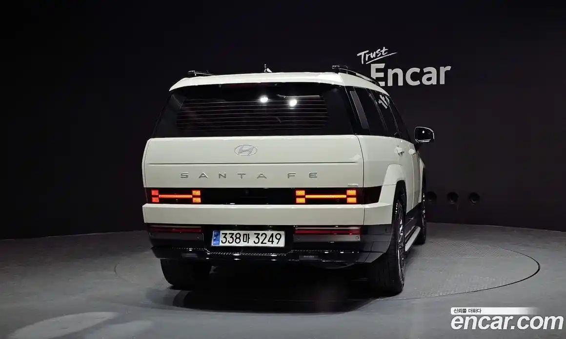 Hyundai Santa Fe 2024 1.6 Автомат в Москве № 110333, фото 3