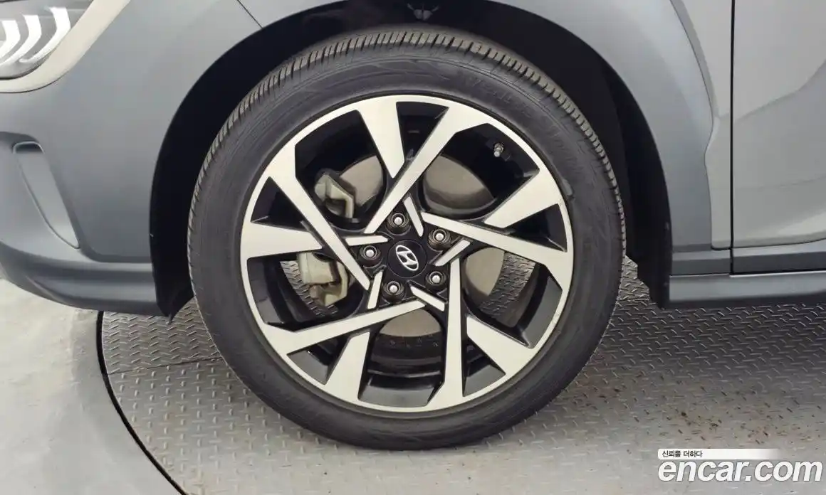 Hyundai Kona 2022 1.6 Автомат в Москве № 110548, фото 6