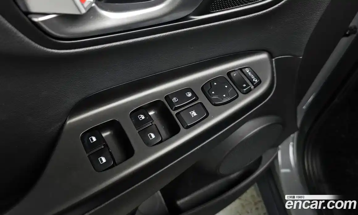 Hyundai Kona 2022 1.6 Автомат в Москве № 110548, фото 10