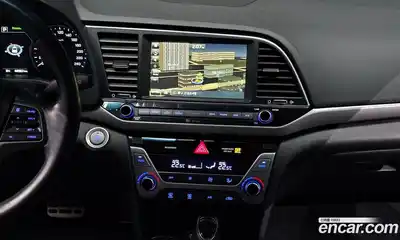 Hyundai Avante 2017 1.6 Автомат в Москве № 111172, миниатюра 4