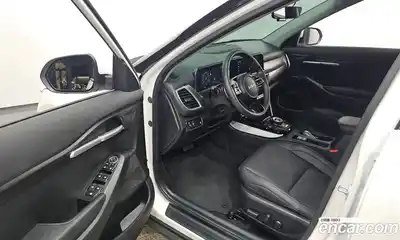 Kia Seltos 2024 1.6 Автомат в Москве № 114070, миниатюра 2