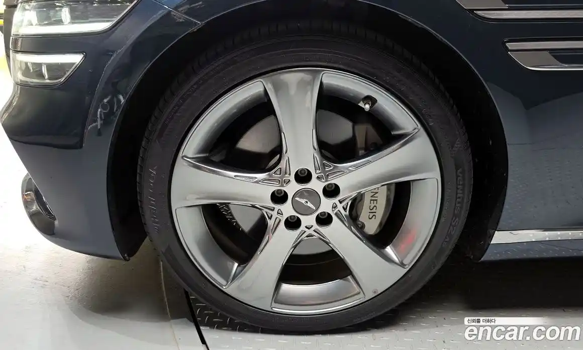 Genesis G80 2022 2.5 Автомат в Москве № 117346, фото 11