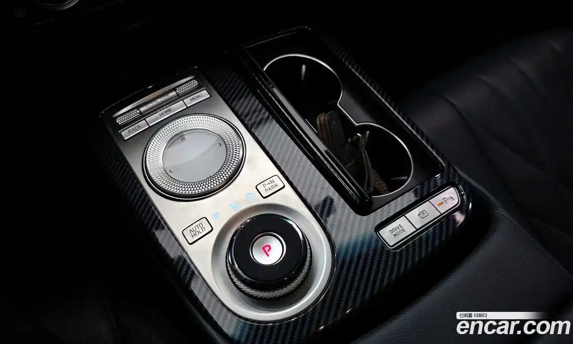 Genesis G80 2022 2.5 Автомат в Москве № 117346, фото 19