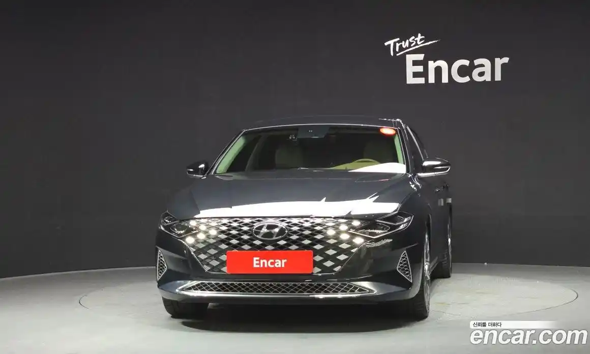 Hyundai Grandeur 2022 2.5 Автомат в Москве № 118543, фото 6