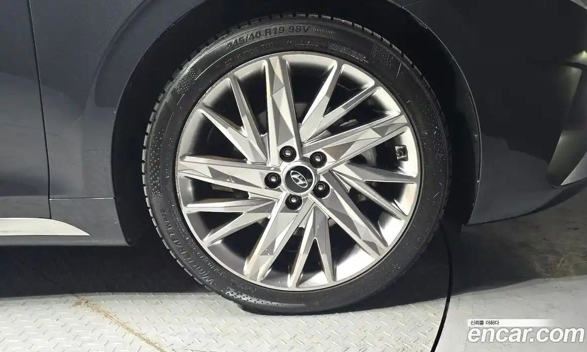 Hyundai Grandeur 2022 2.5 Автомат в Москве № 118543, фото 10